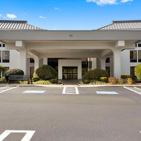 Hampton Inn By Hilton Milford Exterior foto